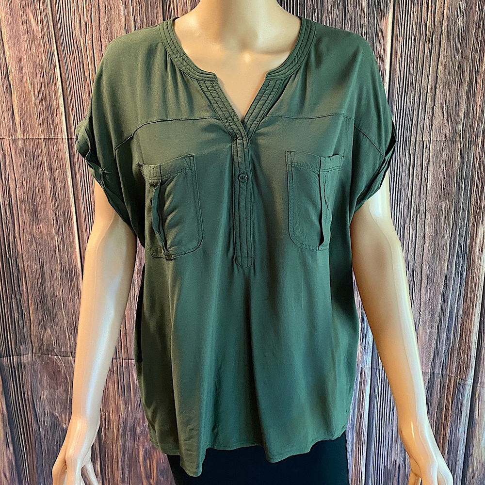 Merona size XXL forest dark green flowy summer light weight blouse top